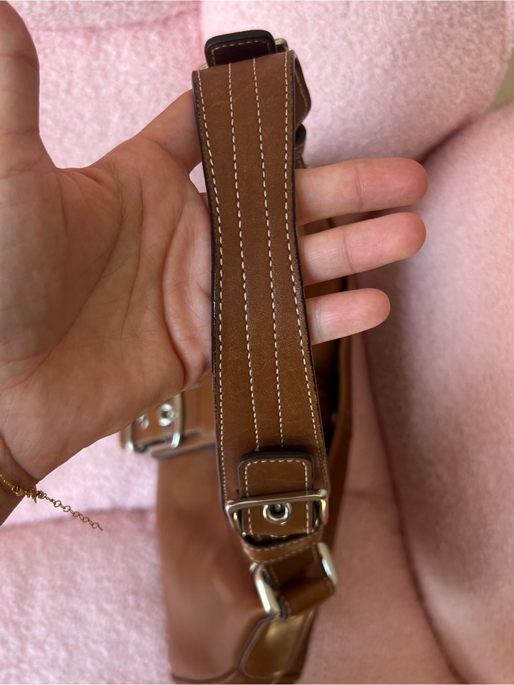 Vintage Coach Hamptons Leather Buckle Hobo Bag - Picture 4 of 7